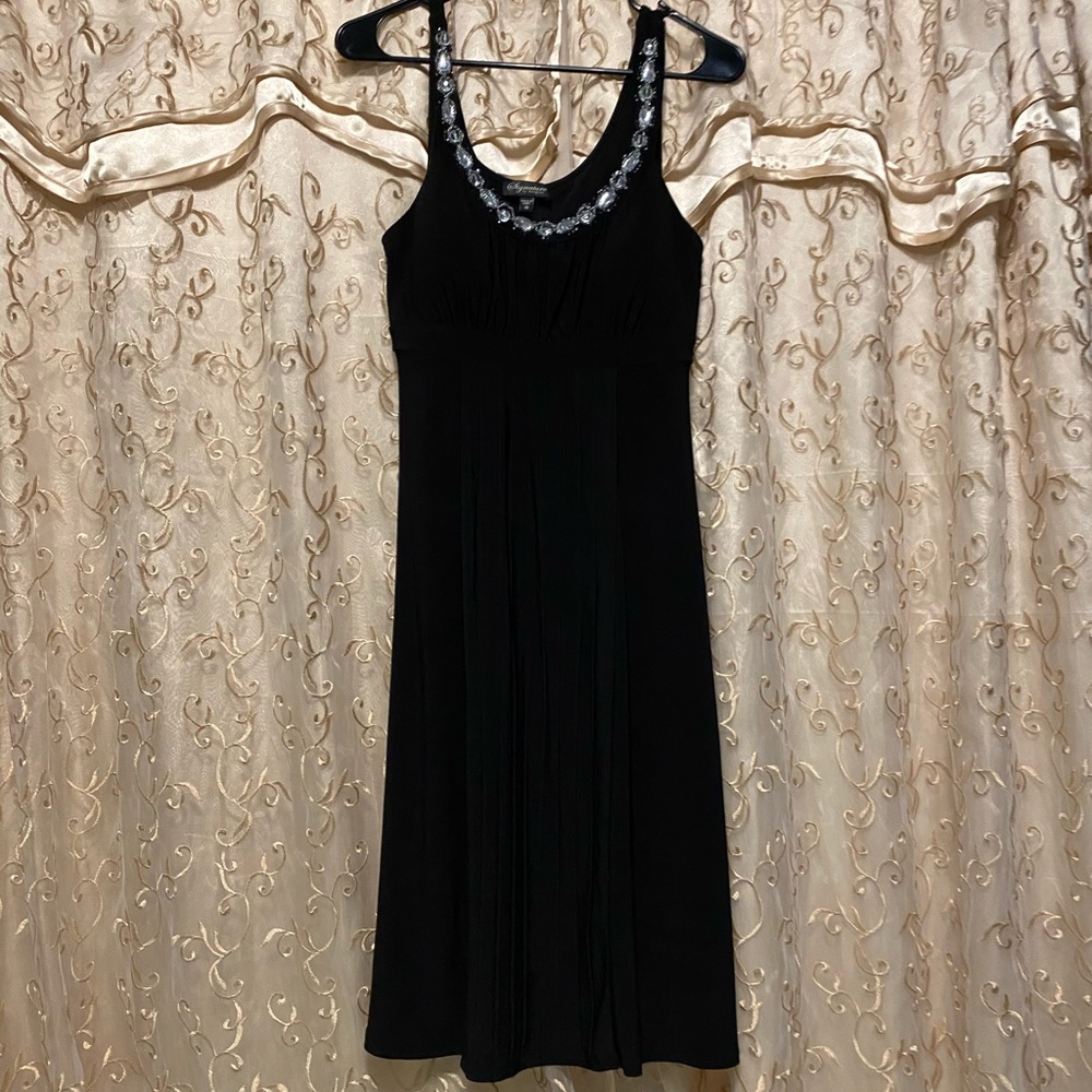 👗 LBD 👗 Perfect for any special occasion